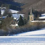 Du Val D'aisne ホテル